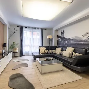https://apartamento-moderno-en-bilbao-centro.basquecountryhotels.org